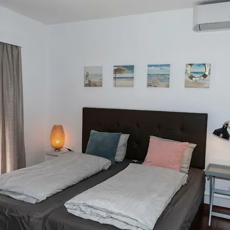 Apartment Olhos Do Mar *